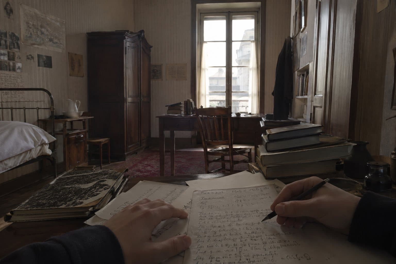 Einstein’s Teenage Room Vision